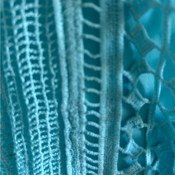 Beautiful turquoise blue caftan-style blouse - Picture 3 of 3